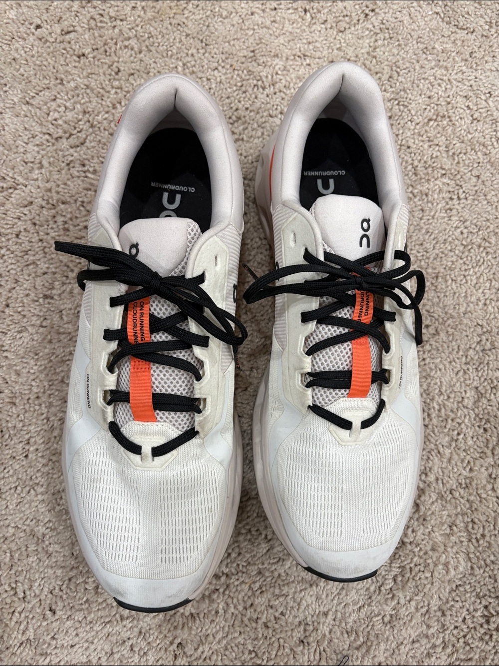 On Running / On Clouds Men’s White Athletic Shoes with Orange US 14